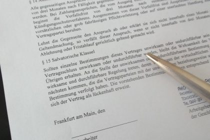 Arbeitsvertrag, vorformulierte Klauseln im Arbeitsvertrag, AGB